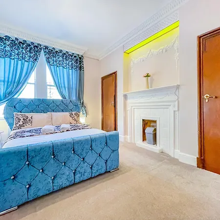 *rf9bc* For Your Relaxed & Cosy + Free Parking + Free Fast Wifi * * Лідс
