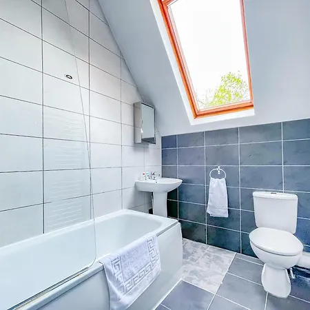 Accommodatie bij particulieren *rf9bc* For Your Relaxed & Cosy + Free Parking + Free Fast Wifi *