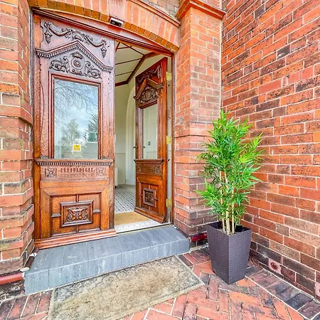 RF9BC - Cozy Double Room in Moortown *