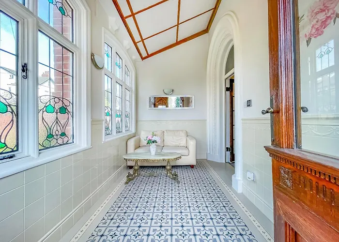 *rf9bc* For Your Relaxed & Cosy + Free Parking + Free Fast Wifi * *