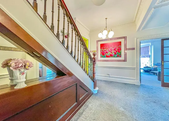 *rf9bc* For Your Relaxed & Cosy + Free Parking + Free Fast Wifi * Habitación en casa particular *