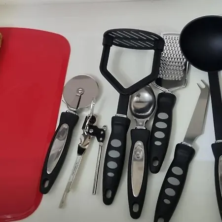 民宿 *rf9bc* For Your Relaxed & Cosy + Free Parking + Free Fast Wifi * *