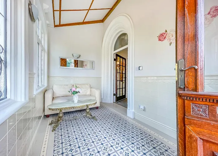 *rf9bc* For Your Relaxed & Cosy + Free Parking + Free Fast Wifi * 利兹